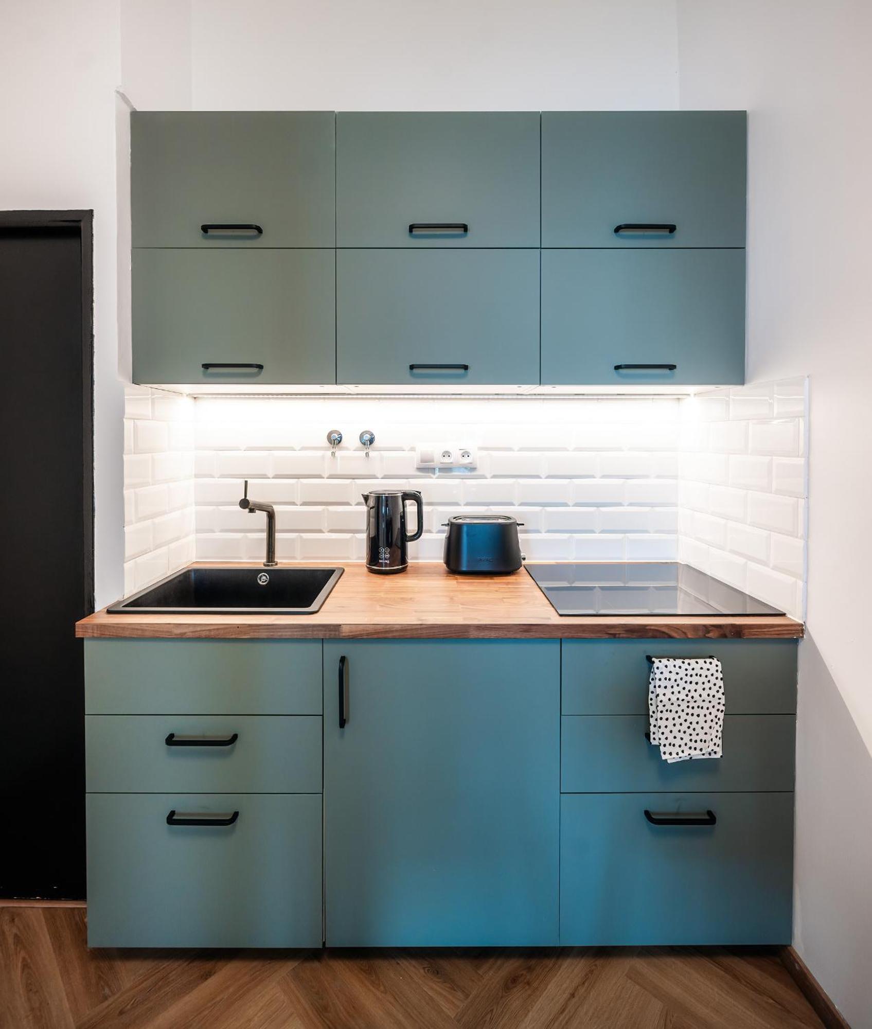 2Br 1,5Bath Chic City Suite Near Wenceslas Square Prag Exteriör bild